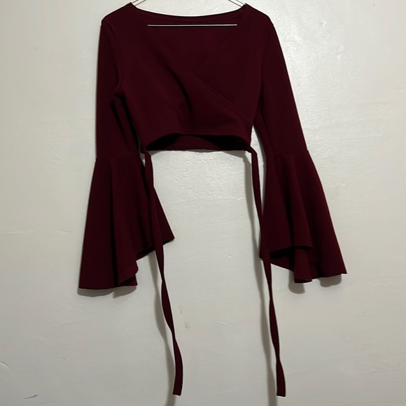 Burgundy crop top from Romwe - Picture 3 of 8